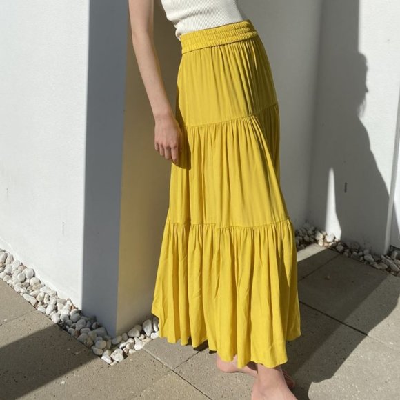 H&M Tiered Yellow Stretch Waist Modest Maxi Skirt - Picture 1 of 10